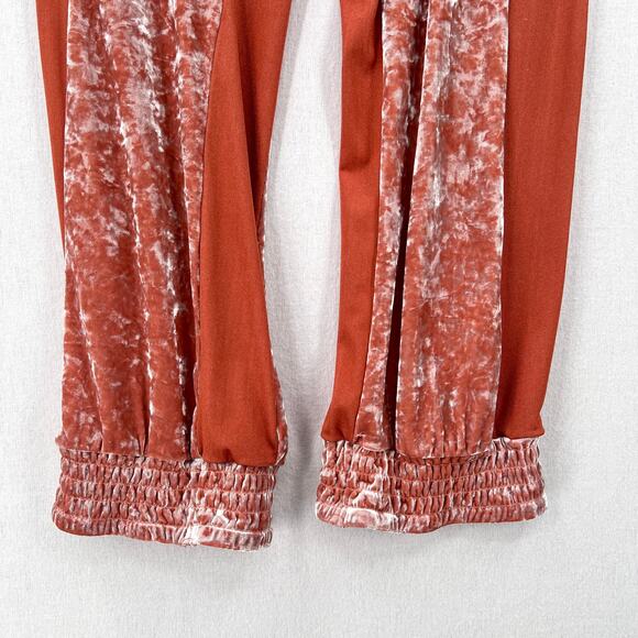 FREE PEOPLE HAH HOT AS HELL 1 Track Mind Pants Women Small Crushed Velvet Jogger - Picture 11 of 16
